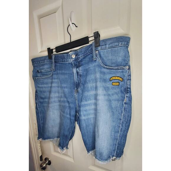 Calvin Klein Jeans Size 40 Men's Denim Shorts Blue - Picture 2 of 9